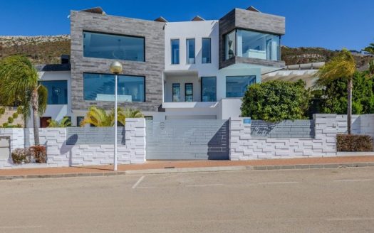 Exclusiva Villa de Lujo con Vista al Mar, Piscina Infinita y Spa Privado en Villes del Vent, Jávea